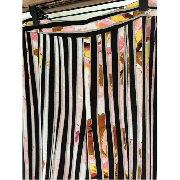 Bisou Bisou Striped High Waisted Wide Leg Pants Medium - Picture 2 of 5